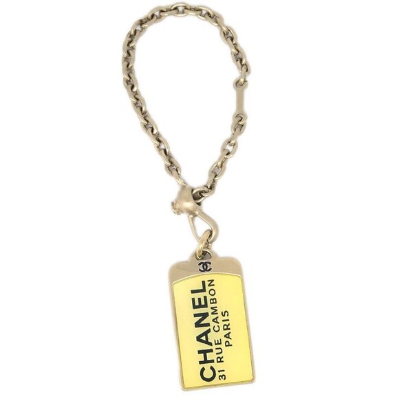 Chanel Gold Key Holder Bag Charm Small Good 07C - Picture 1 of 4